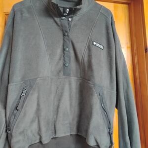 Columbia Men's Black Zip Up Sweater